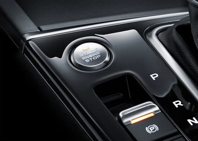 Changan Eado Plus — фото 30