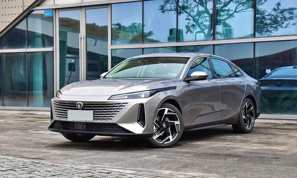 Новый Changan Lamore