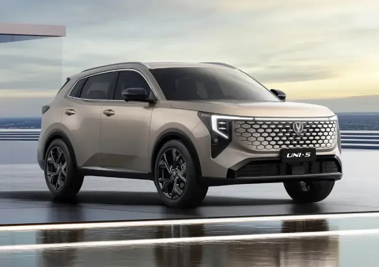 Новый Changan UNI-S