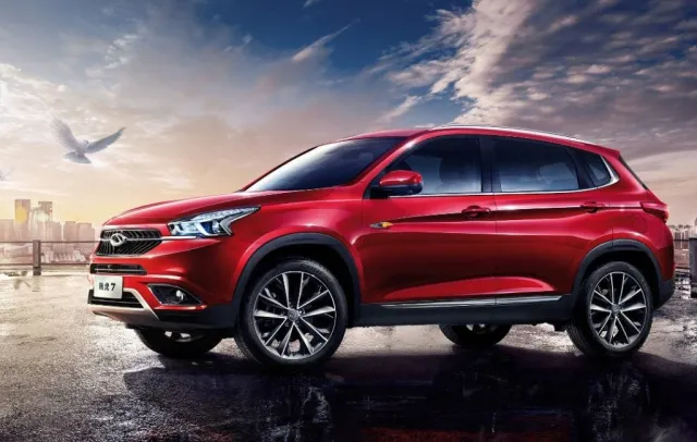 Chery Tiggo 7 — фото 5