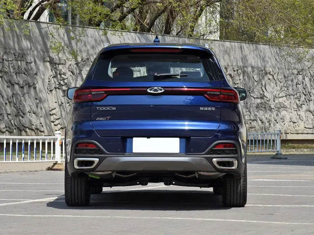 Chery Tiggo 8 — фото 4