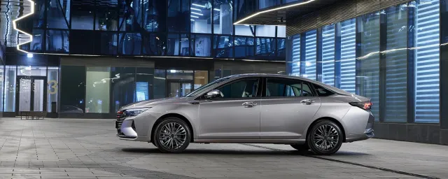 Dongfeng Aeolus Yixuan Max — фото 14