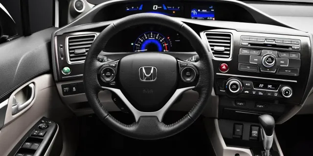 Honda Civic — фото 7