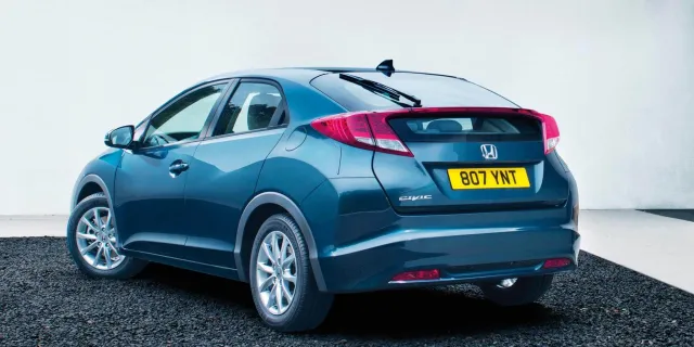 Honda Civic hatchback — фото 3