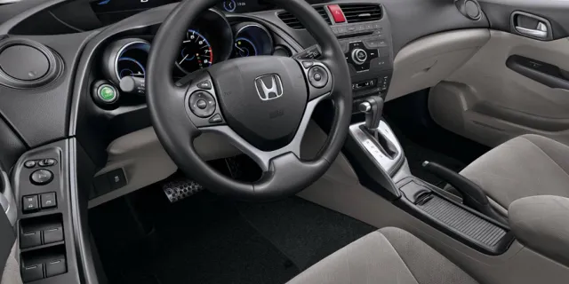 Honda Civic hatchback — фото 11