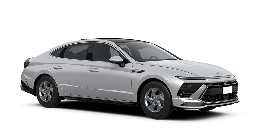 Hyundai Sonata 2026 года в цвете серебристый