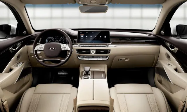 Kia K900 — фото 8