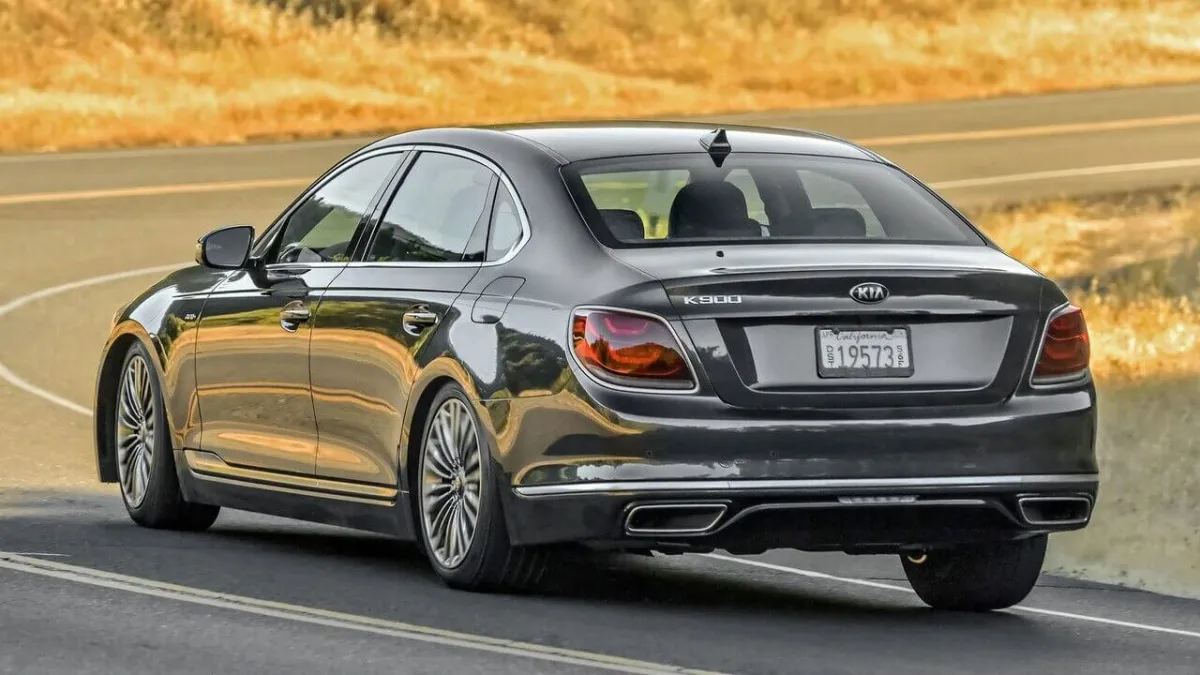 Kia K900