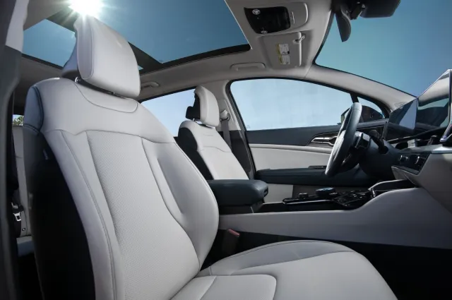 Kia Sportage — фото 7