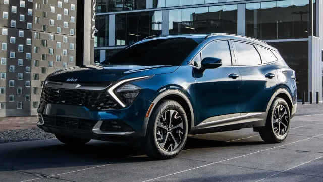 Kia Sportage — фото 1