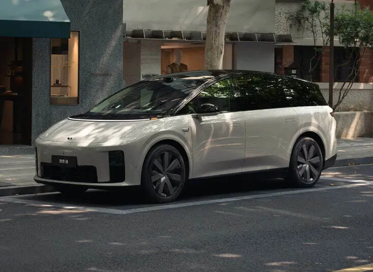 Li Auto (Lixiang) i8