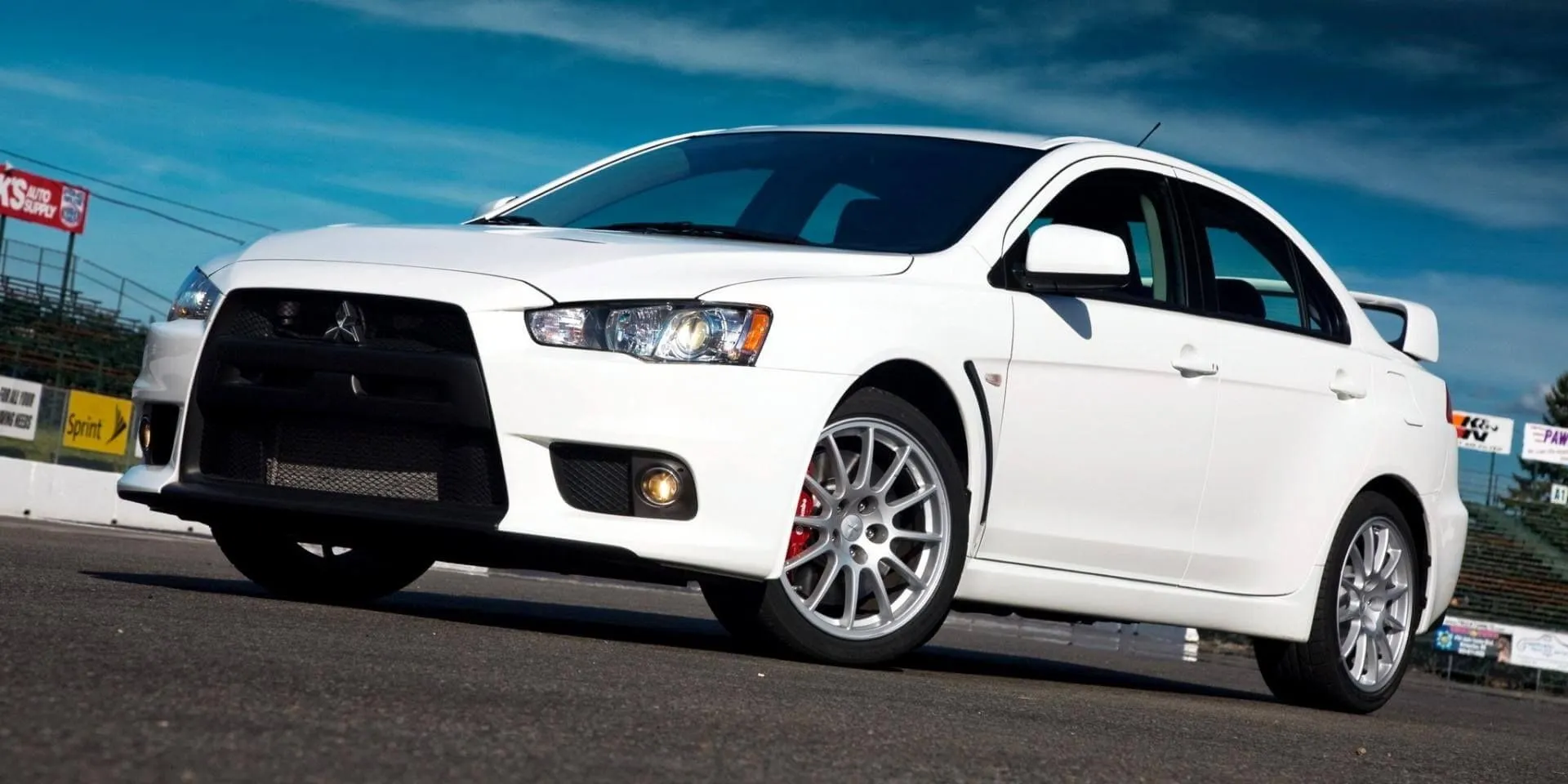 Mitsubishi Lancer — фото 1