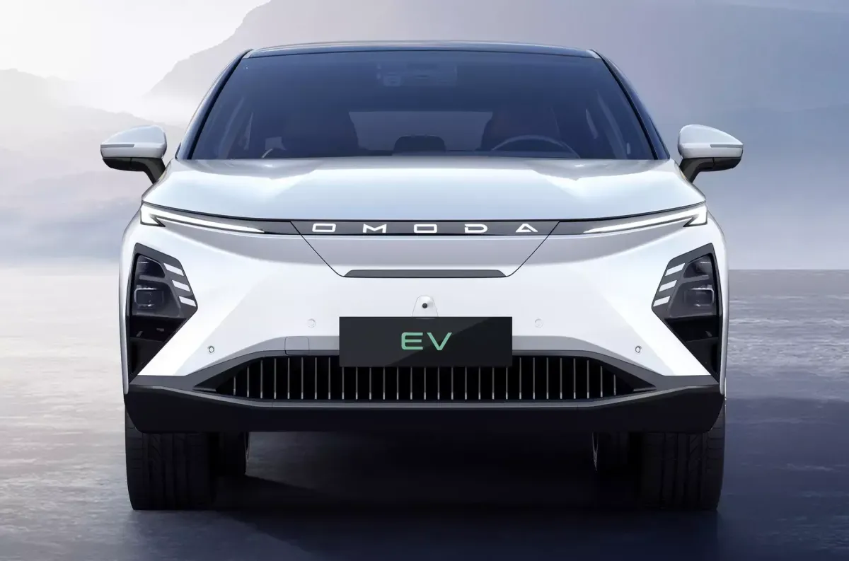 Новый Omoda E5