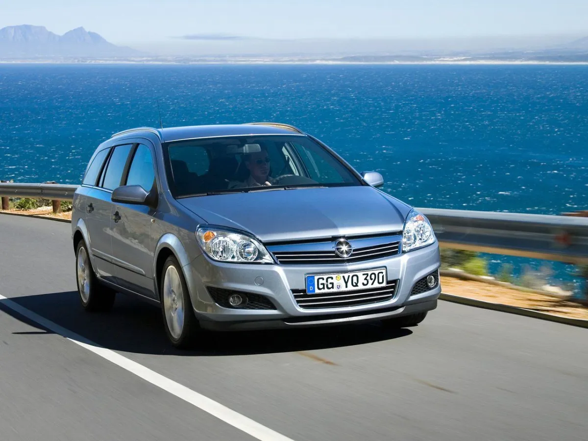 Opel Astra universal-h