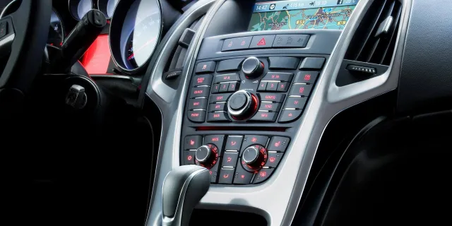 Opel Astra hatchback-3dv — фото 12