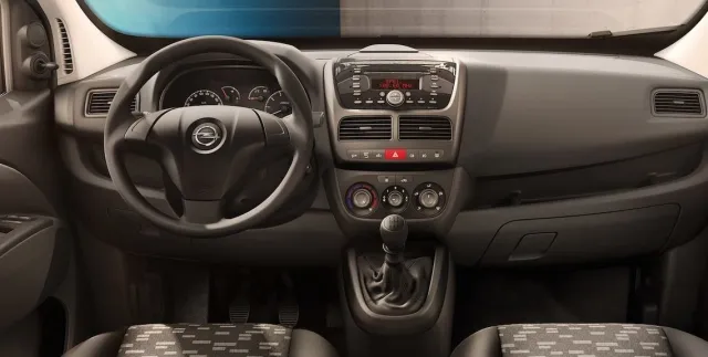 Opel Combo — фото 3