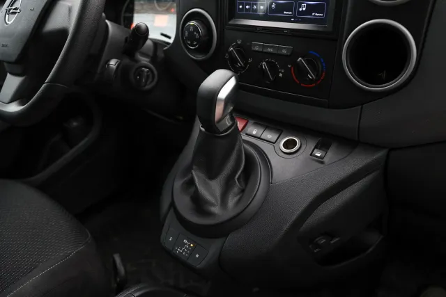 Opel Combo — фото 4