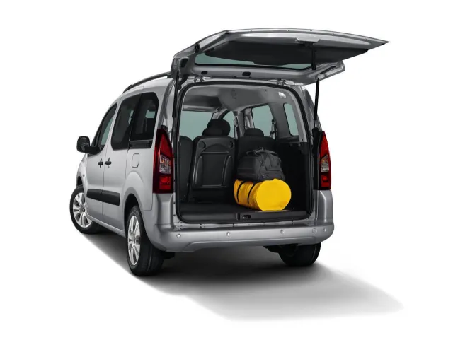 Opel Combo — фото 5