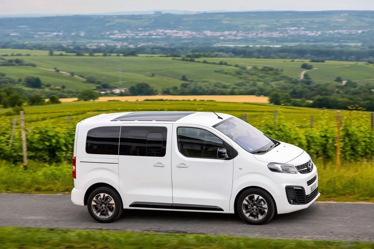 Новый Opel Zafira Life