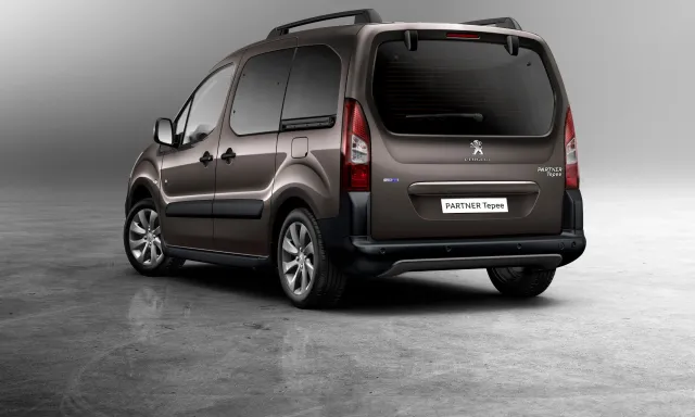 Peugeot Partner — фото 8