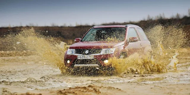 Suzuki Grand Vitara 3dv — фото 10