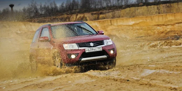 Suzuki Grand Vitara 3dv — фото 11