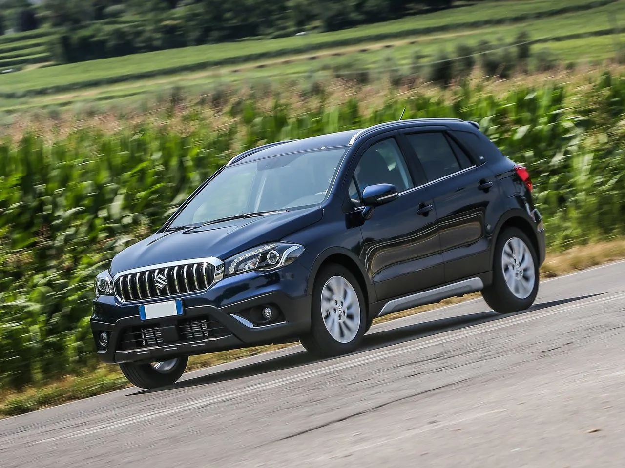 Suzuki SX4 — фото 1