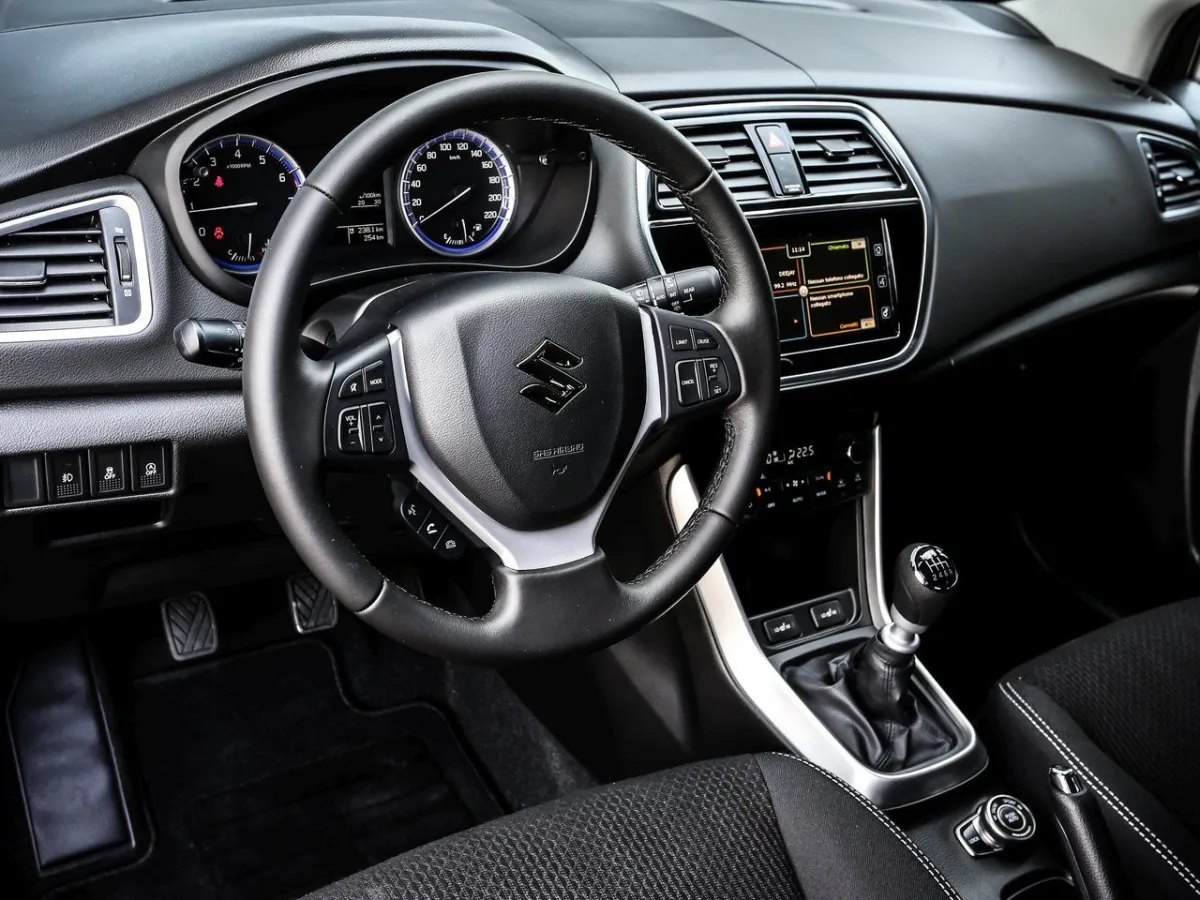 Suzuki SX4
