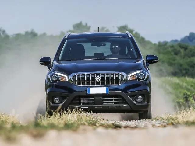 Suzuki SX4 — фото 3