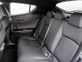 Toyota C-HR 1r — фото 12