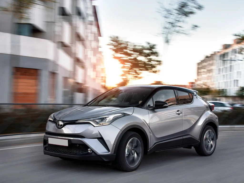 Toyota C-HR 1r
