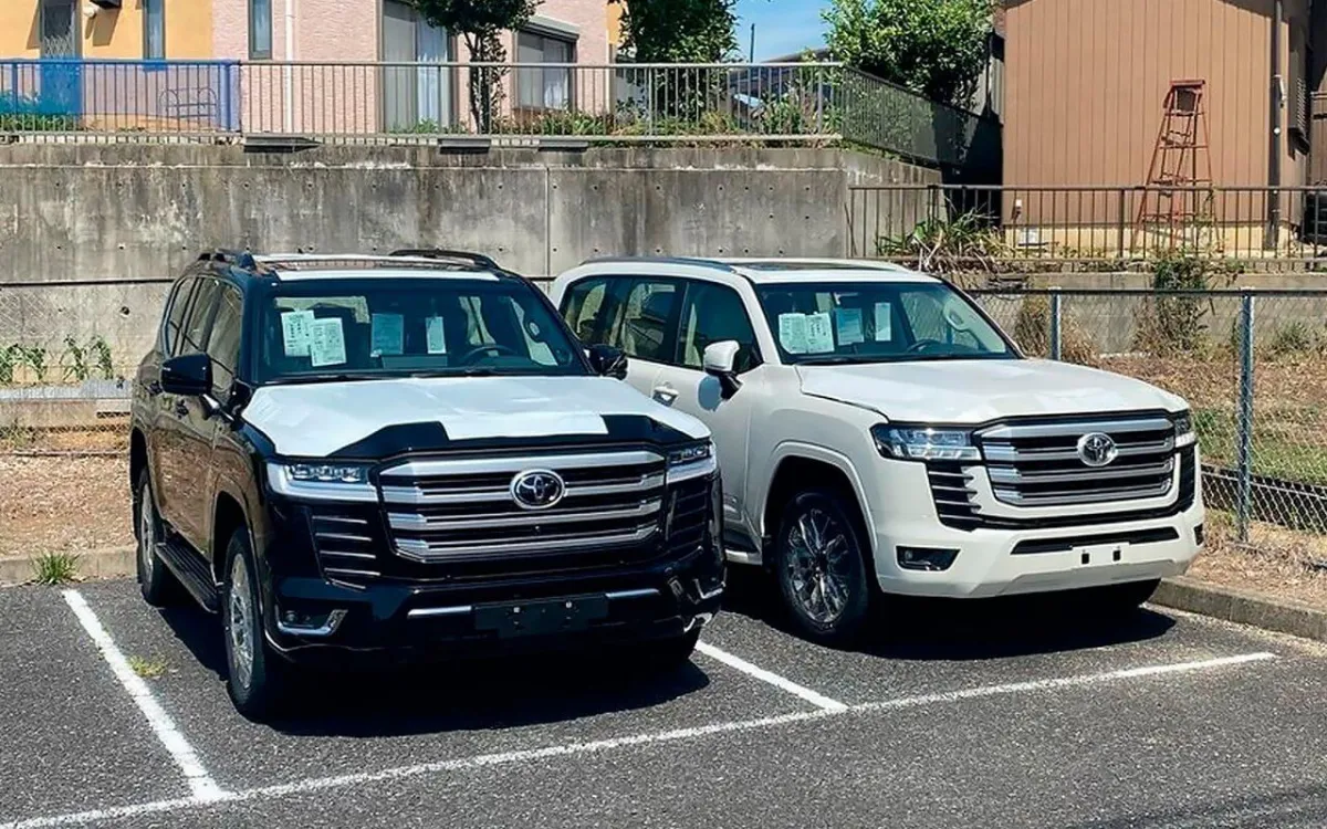 Toyota Land Cruiser