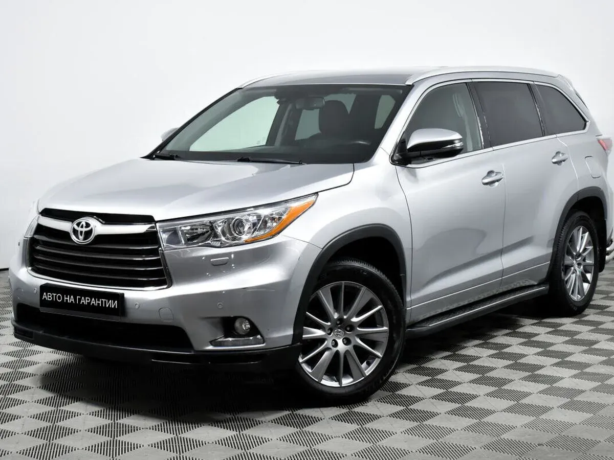 Toyota Highlander III (XU50), 2015