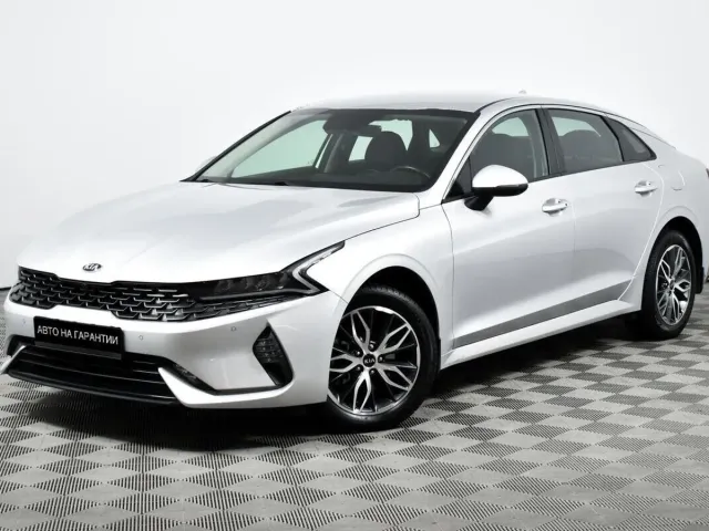 Kia K5 III, 2020