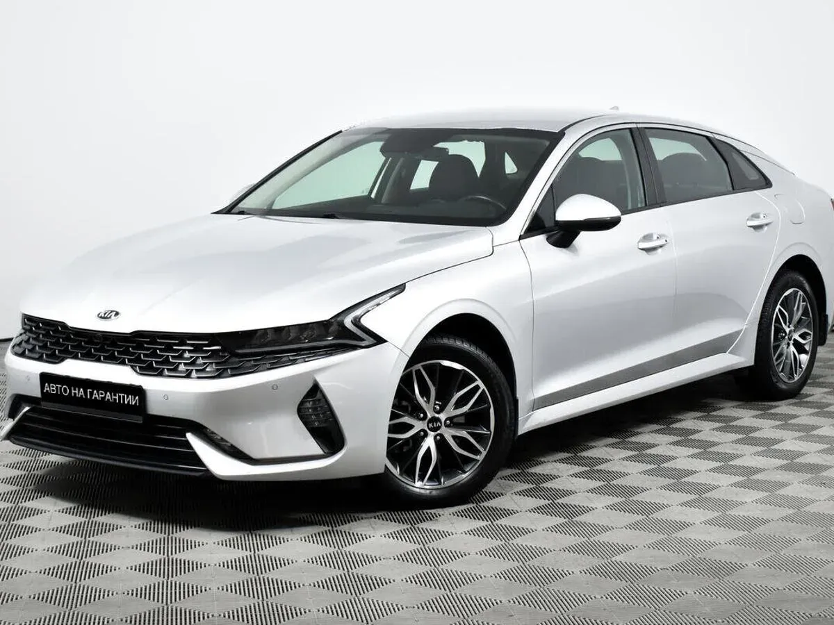 Kia K5 III, 2020
