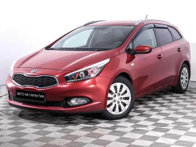 Kia Ceed II, 2013