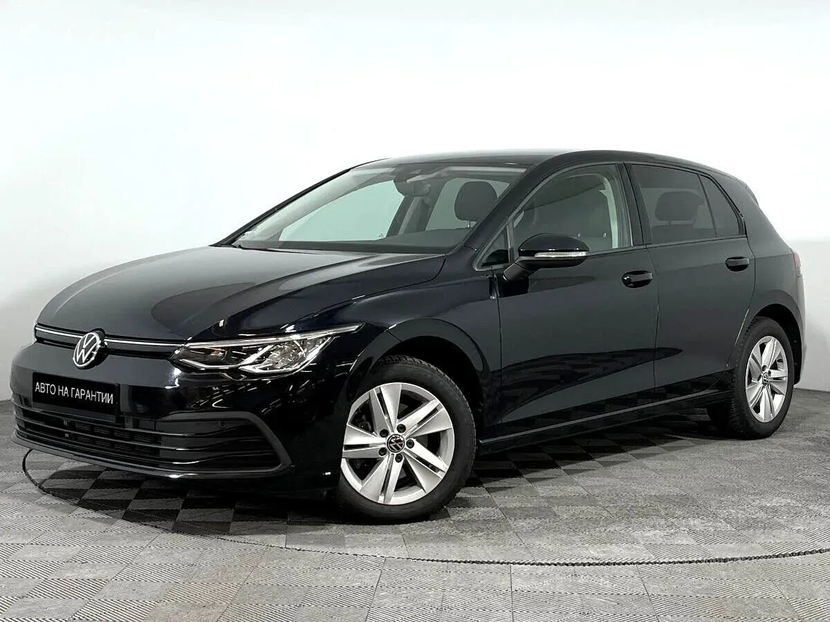 Volkswagen Golf VIII, 2020