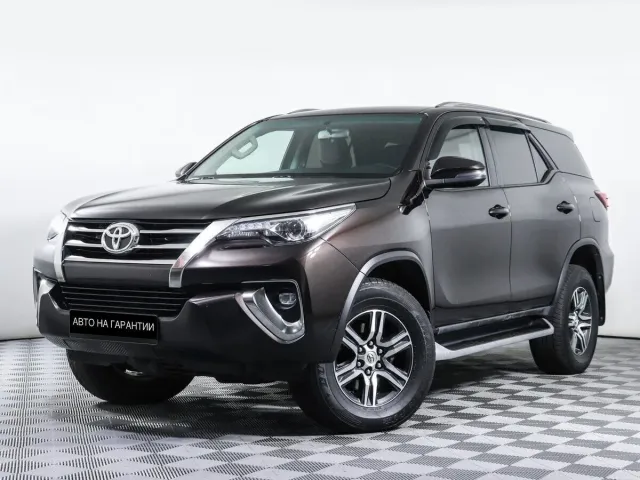 Toyota Fortuner II, 2017