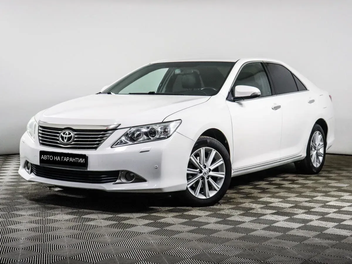 Toyota Camry VII (XV50), 2013