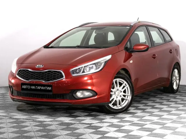 Kia Ceed II, 2013