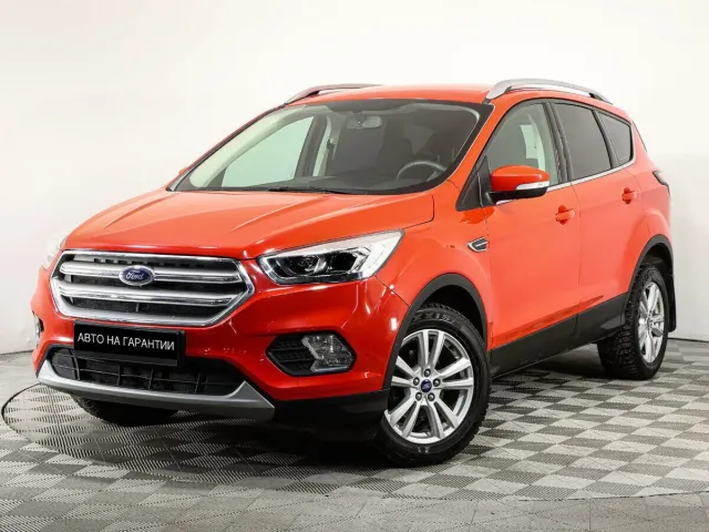 Ford Kuga II Рестайлинг, 2019