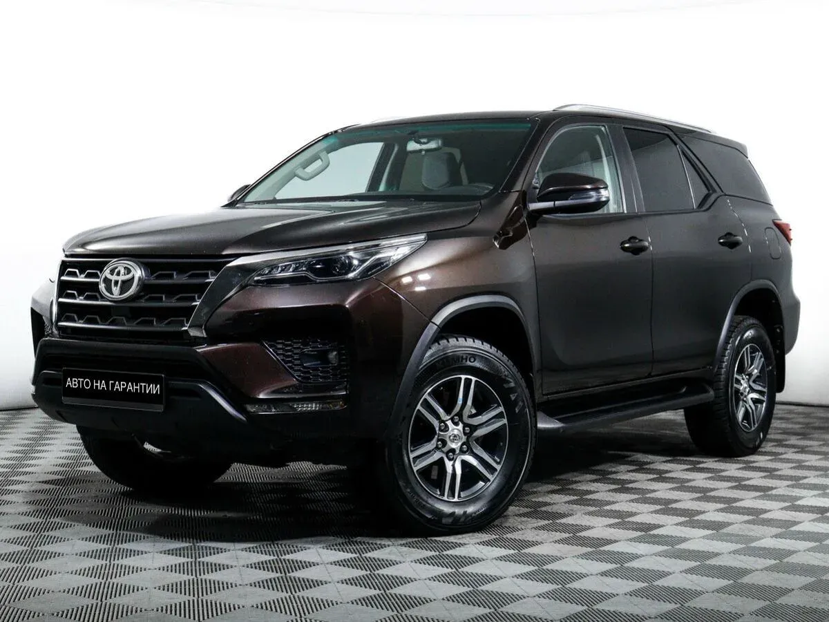 Toyota Fortuner II Рестайлинг, 2021