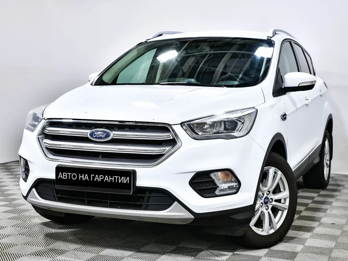 Ford Kuga II Рестайлинг, 2019