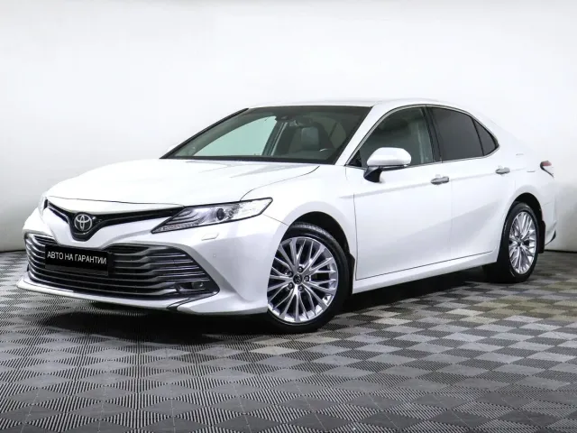 Toyota Camry VIII (XV70), 2018