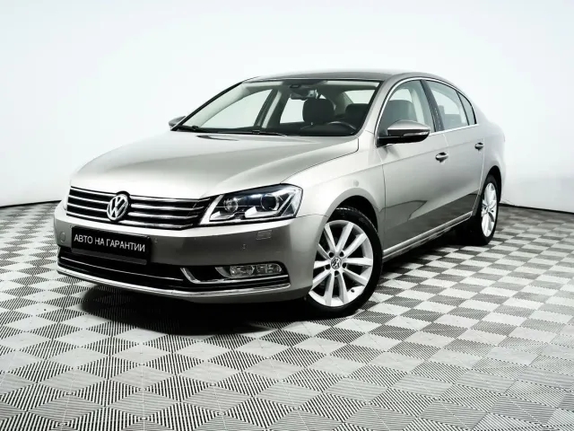 Volkswagen Passat B7, 2012