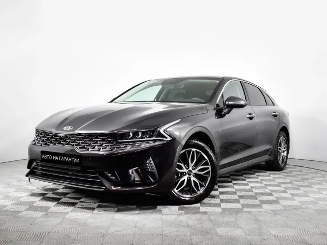 Kia K5 III, 2021