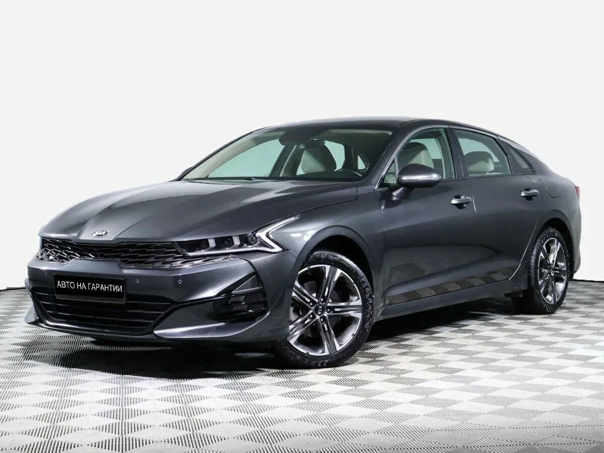 Kia K5 III, 2021