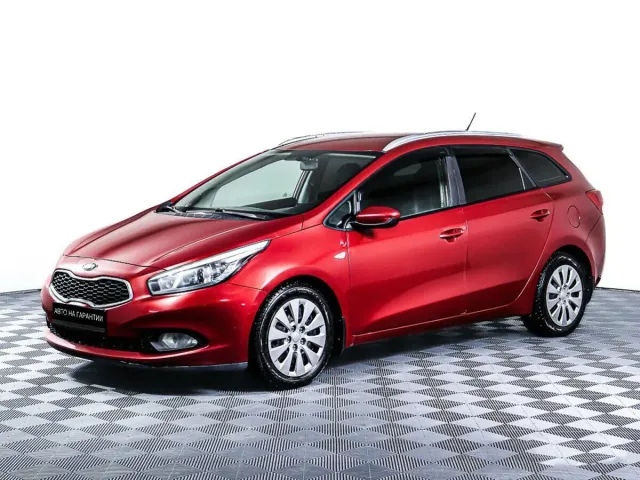Kia Ceed II, 2013