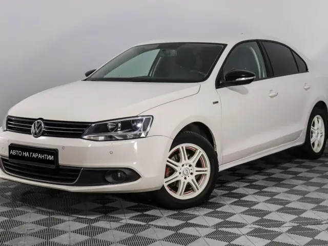Volkswagen Jetta VI, 2013