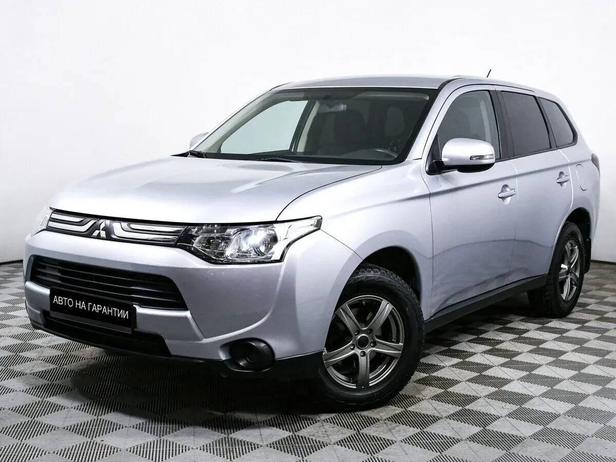 Mitsubishi Outlander III, 2012
